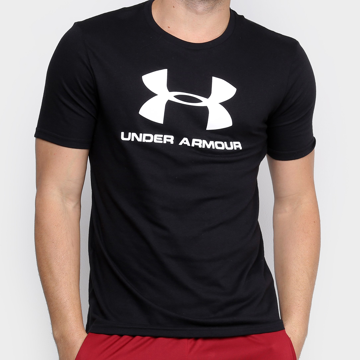 Camiseta Under Armour Sportstyle Logo Masculina Preto e Branco