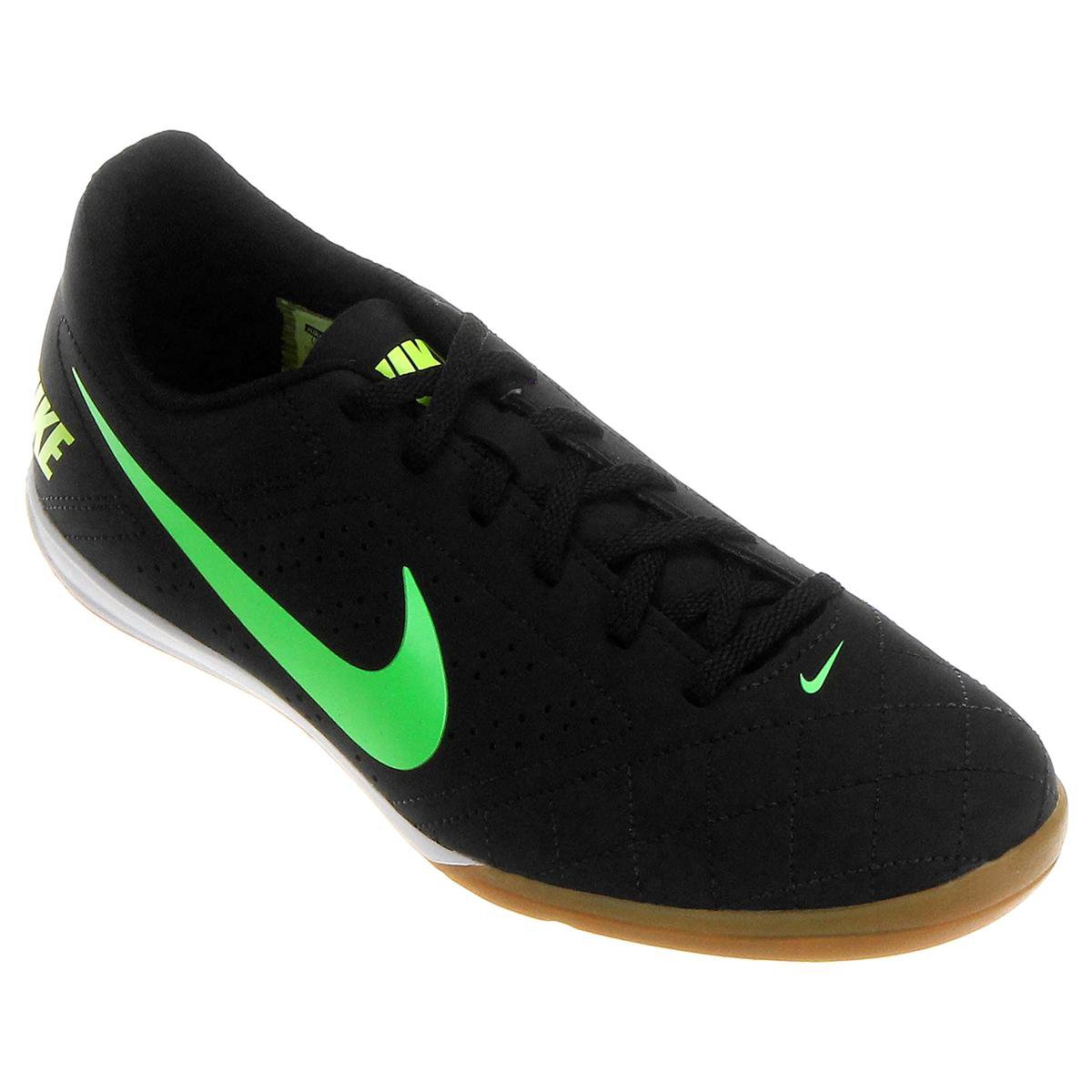 tenis futsal nike verde e laranja