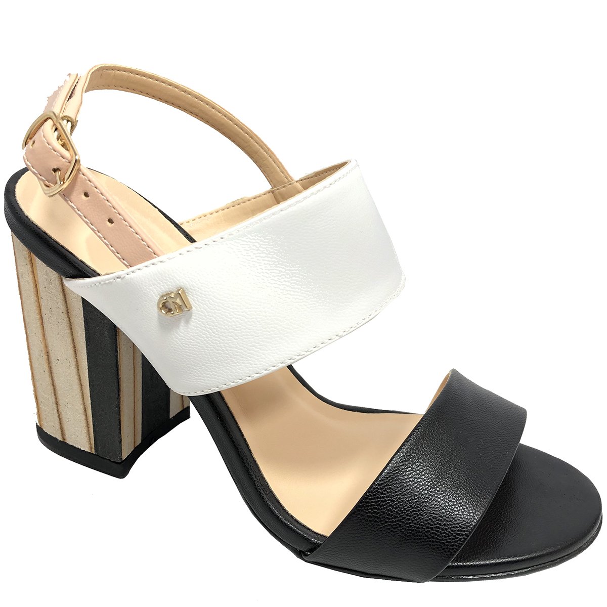 salto preto e branco