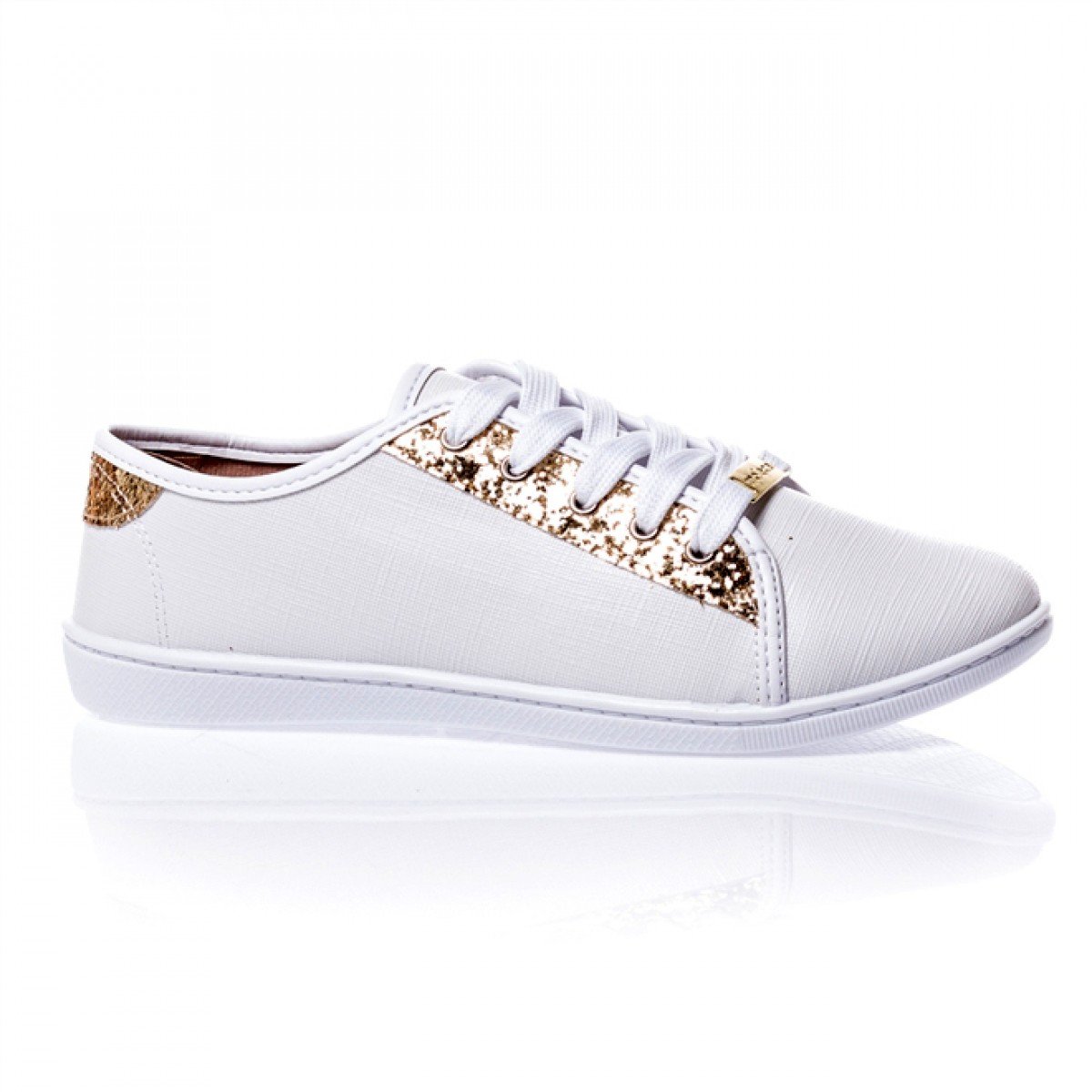 tenis moleca branco verniz