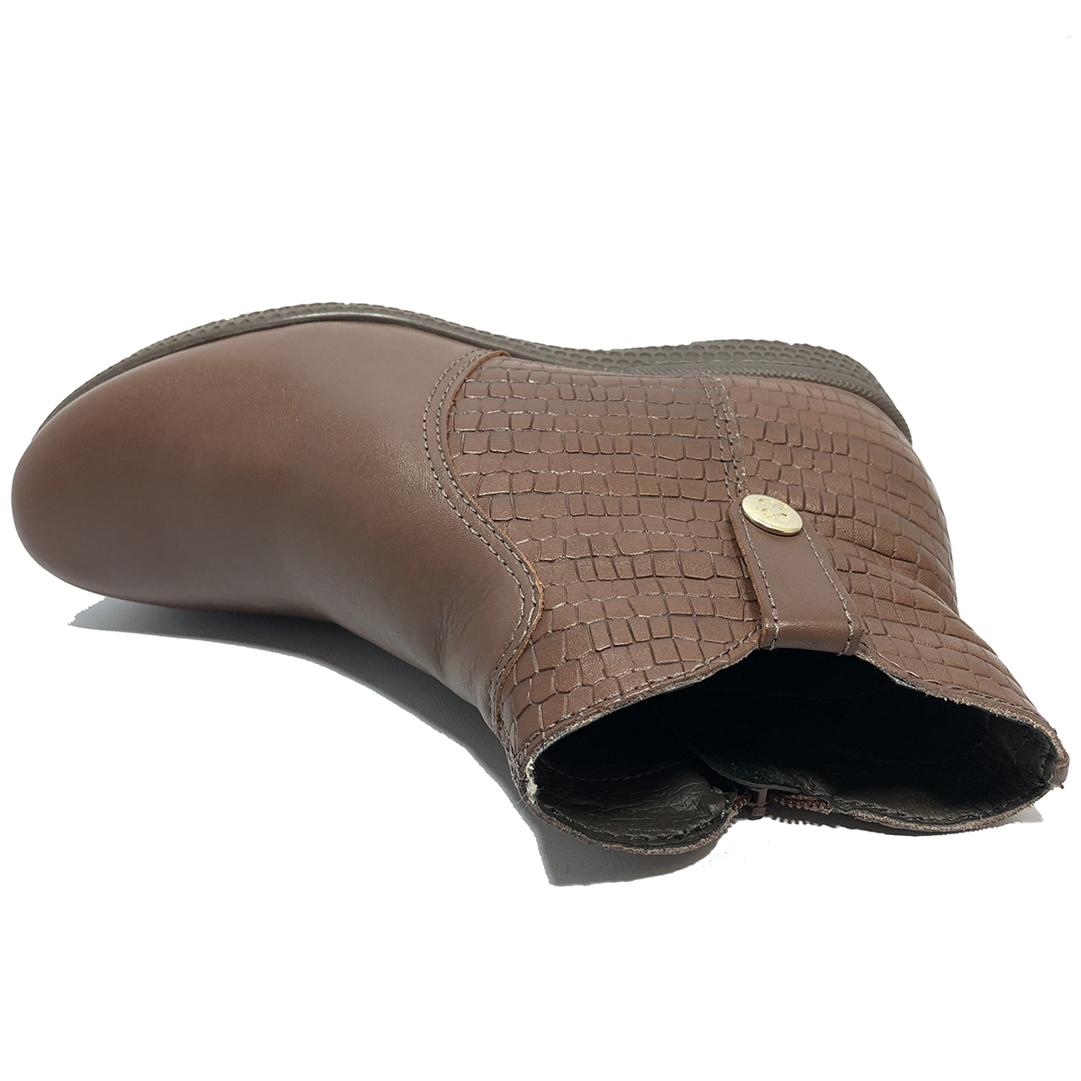 bota cano curto de couro bottero