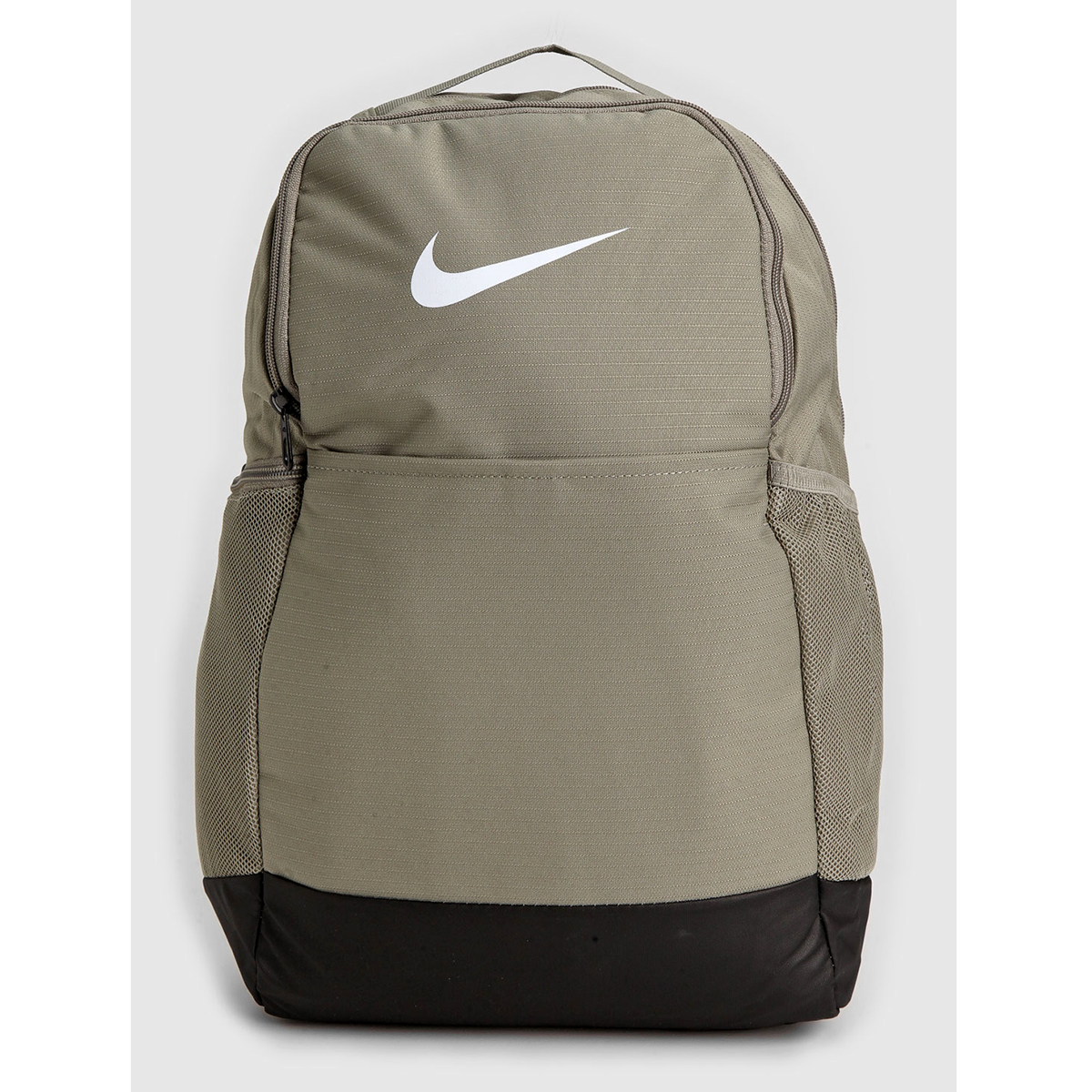 nike brasilia 9.0