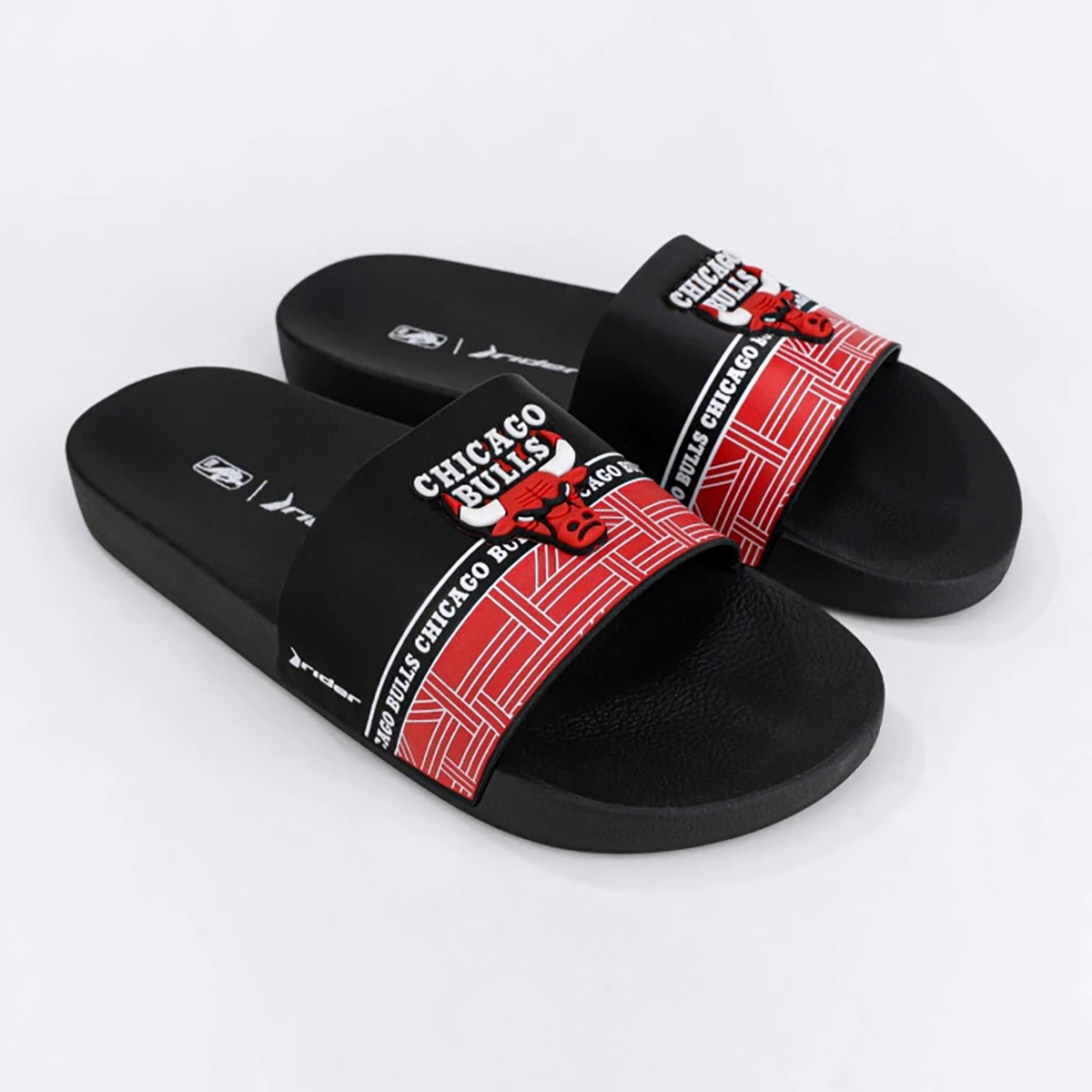 Chinelo Rider Full 86 NBA Slide Chicago Bulls Preto e Vermelho Compre
